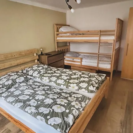 U Potoka Nyaraló