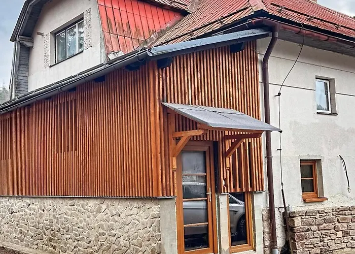 U Potoka Nyaraló Říčky